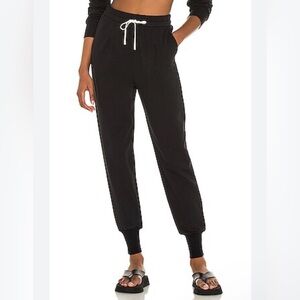 Varley Keswick Jogger Pant in Black